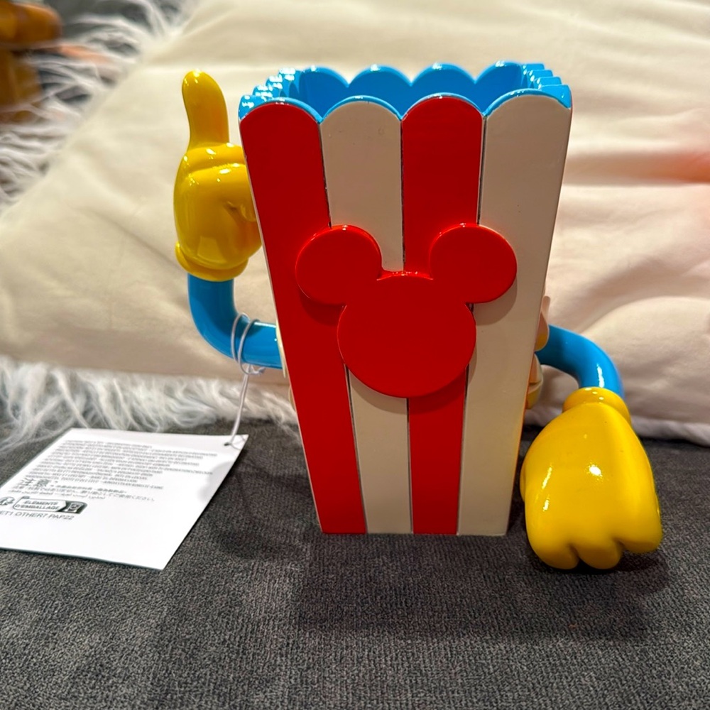DISNEY PARKS EATS SNACKS COLLECTION MICKEY POPCORN PLANTER NEW WITH TAG